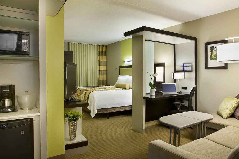 Springhill Suites By Marriott Toronto Vaughan Exterior photo