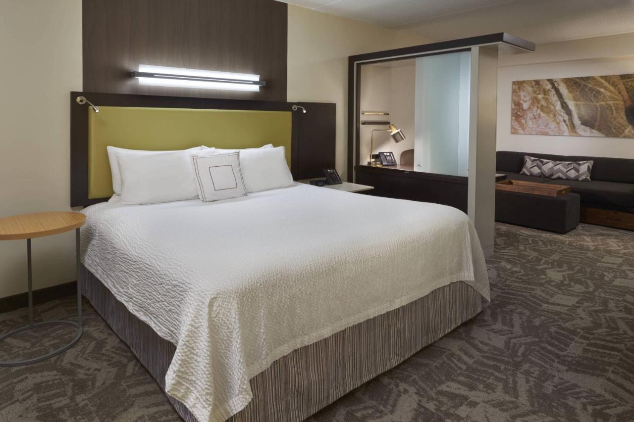 Springhill Suites By Marriott Toronto Vaughan Exterior photo