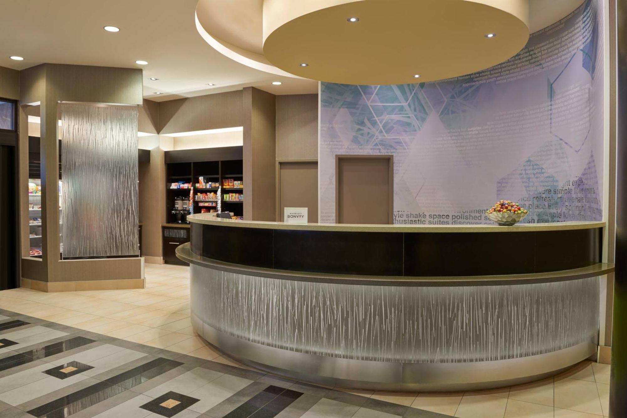 Springhill Suites By Marriott Toronto Vaughan Exterior photo