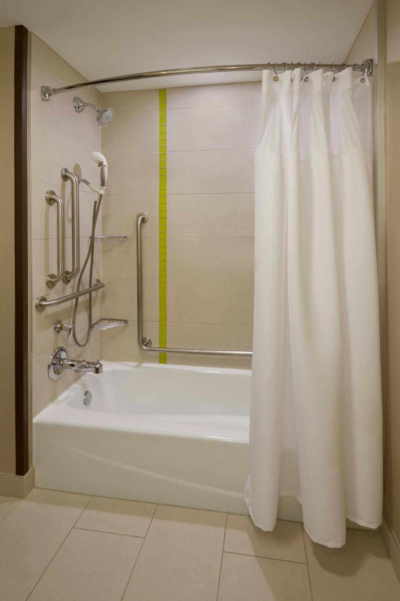 Springhill Suites By Marriott Toronto Vaughan Exterior photo