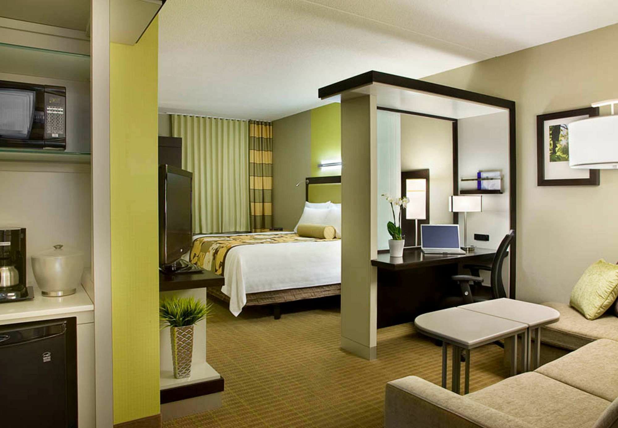 Springhill Suites By Marriott Toronto Vaughan Exterior photo